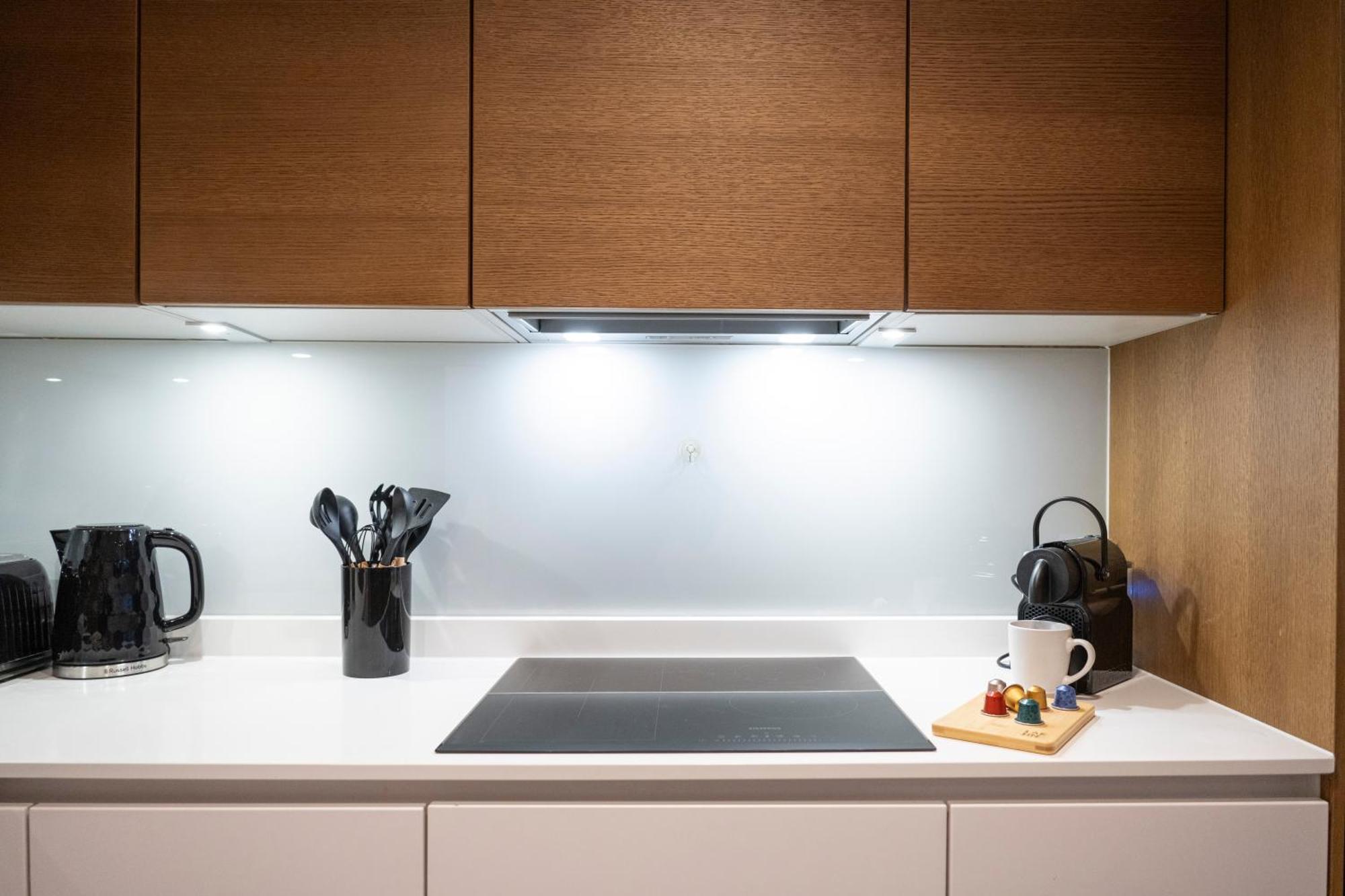 Newly Furnished W/ Patios - Hampstead Heath Londra